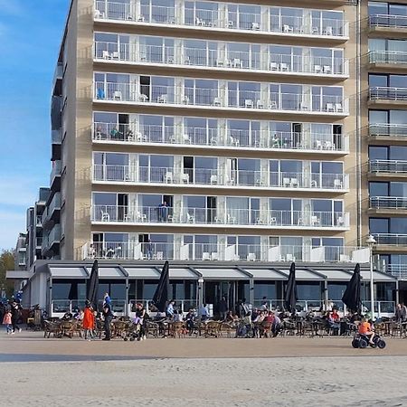 Hotel Sandeshoved Zeedijk Nieuwpoort Exteriör bild