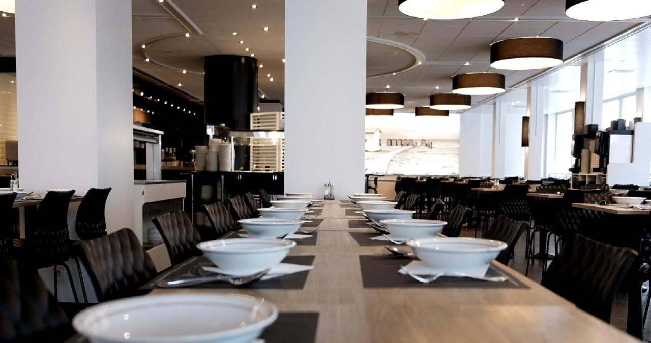 Hotel Sandeshoved Zeedijk Nieuwpoort Exteriör bild
